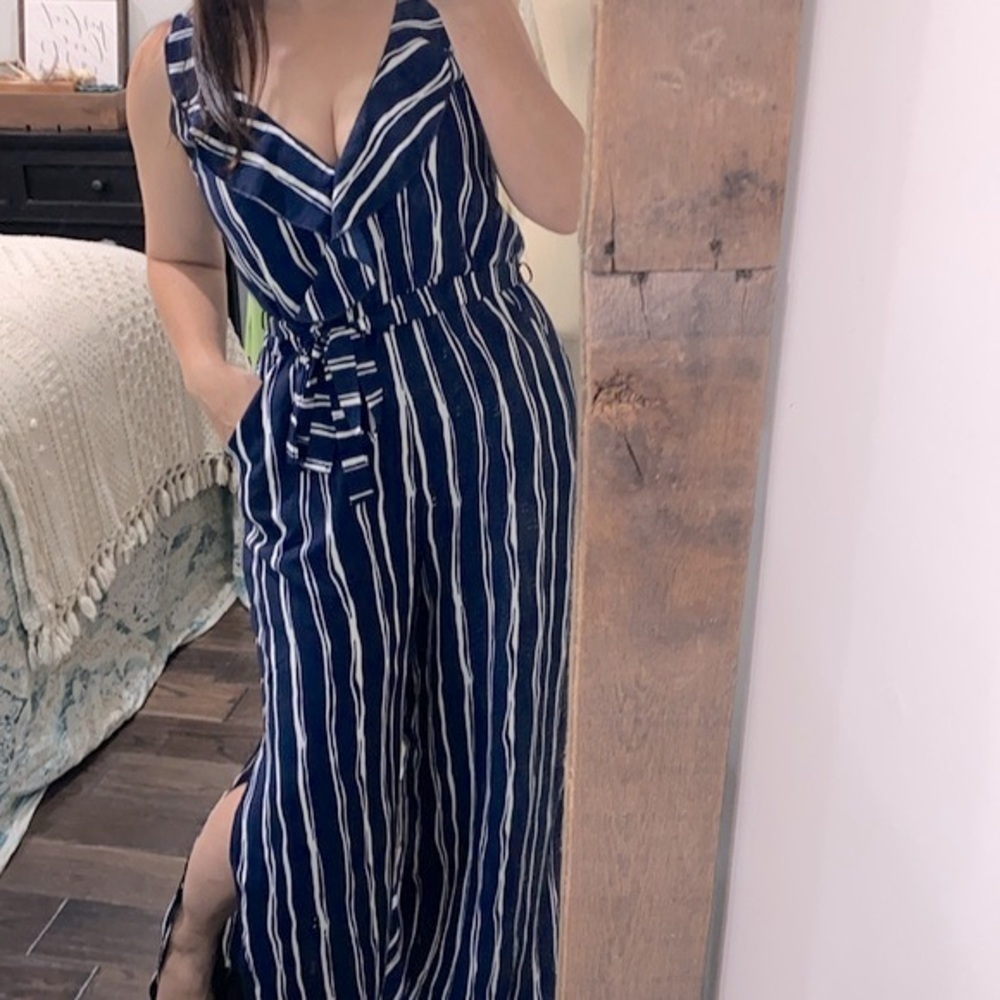 Peach Love blue striped pant romper jumpsuit size medium - Picture 4 of 10